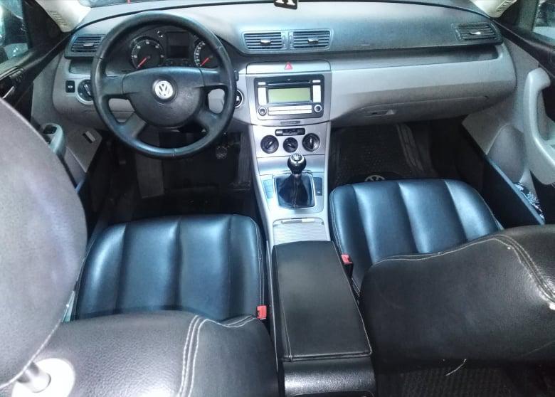 Volkswagen Passat • 2008 • 300,000 km 4