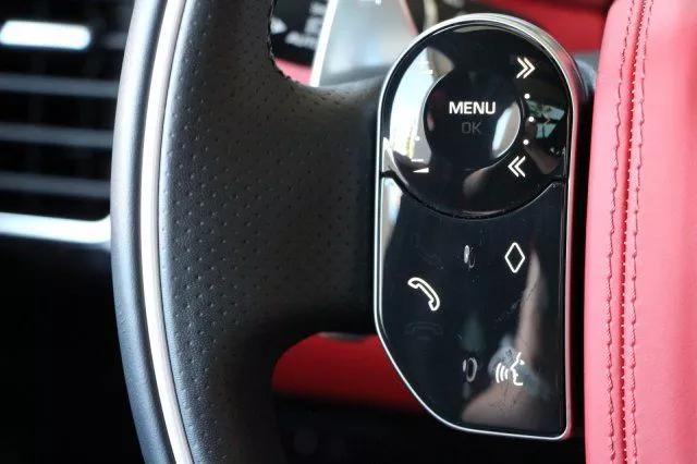 Rover 400 • 2014 • 4,846 km 10