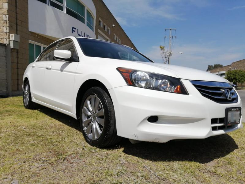 Honda Accord • 2012 • 104,662 km 2