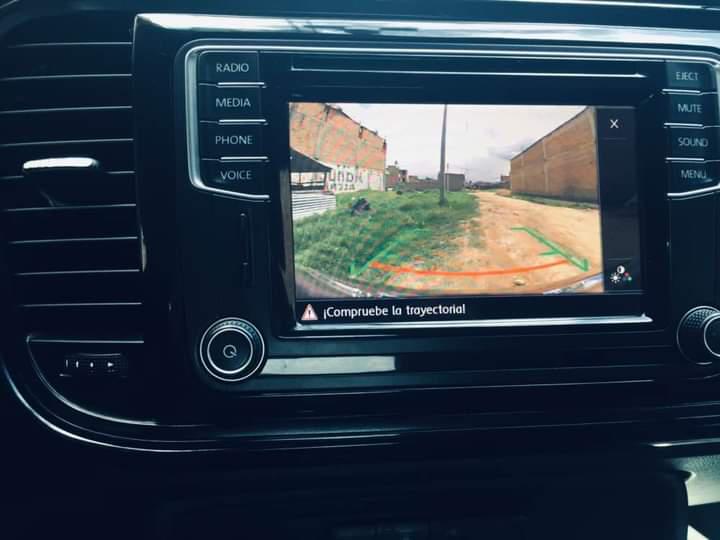 Volkswagen Beetle • 2017 • 27,200 km 5