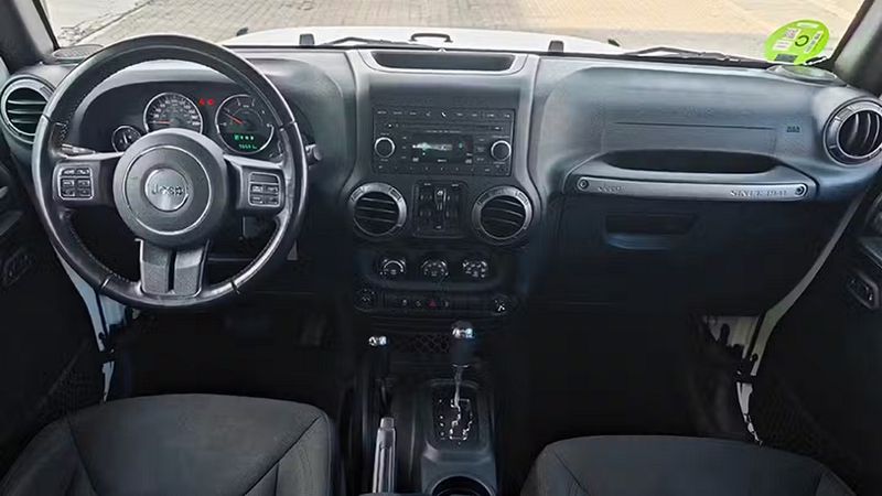 Jeep Wrangler • 2018 • 96,687 km 11