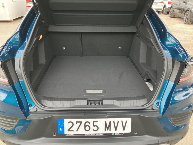 Renault Clio • 2024 • 3,800 km 28