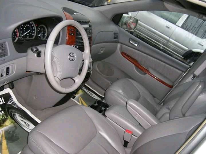 Toyota Sienna • 2008 • 231,232 km 3