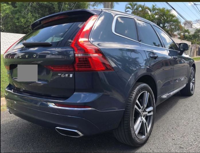 Volvo XC60 • 2018 • 125,000 km 12