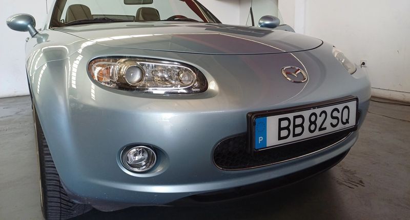 Mazda MX-5 • 2008 • 122,600 km 2