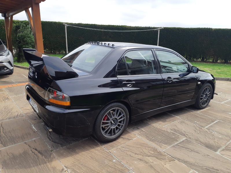 Mitsubishi Lancer Evolution • 2006 • 65,000 km 1