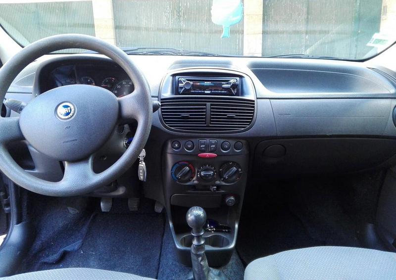 Fiat Punto • 2004 • 159,000 km 4