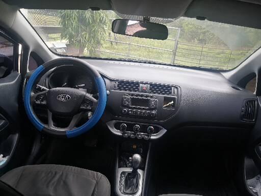 Kia Rio • 2015 • 15,000 km 2