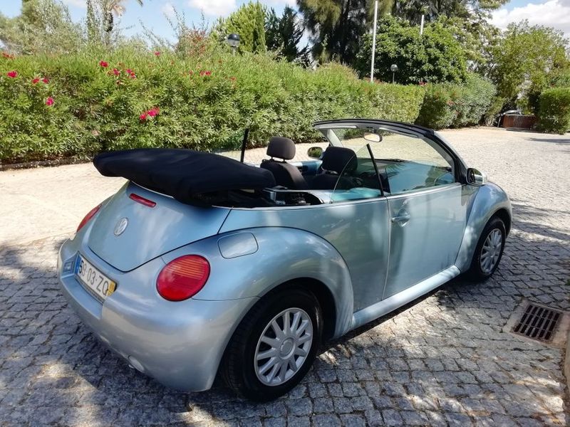 Volkswagen New Beetle • 2005 • 114,000 km 4
