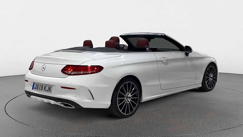 Mercedes-Benz C-Class • 2018 • 84,652 km 5