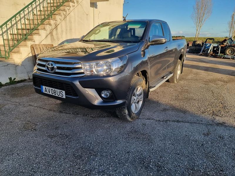 Toyota Hilux • 2019 • 73,000 km 3