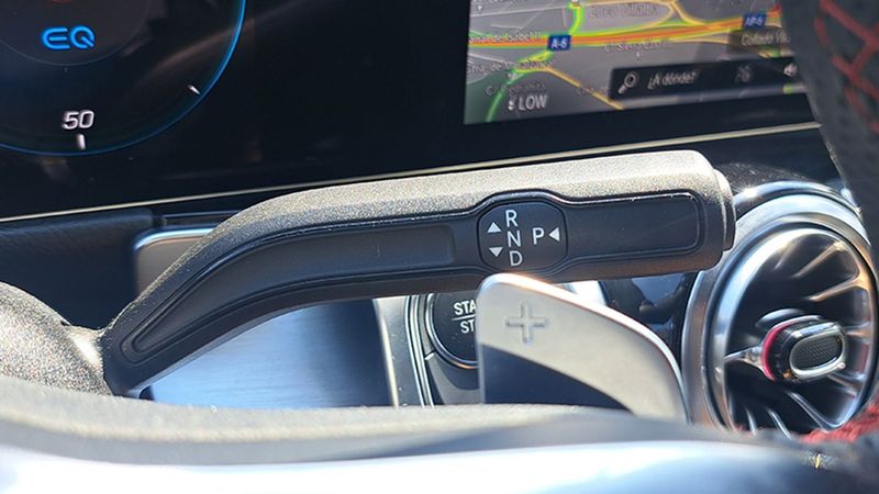 Mercedes-Benz Class B • 2023 • 19,276 km 4