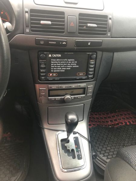 Toyota Avensis • 2009 • 182,000 km 7