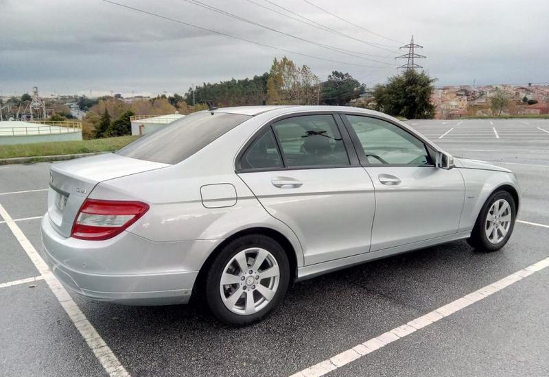 Mercedes-Benz C • 2010 • 80,000 km 4
