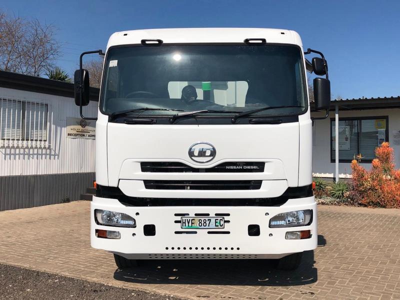 Nissan Primastar • 2010 • 300,000 km 6