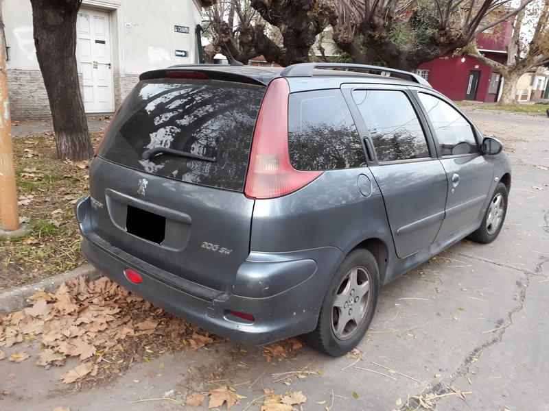Peugeot 206 SW • 2007 • 170,000 km 3