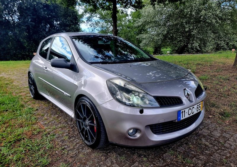 Renault Clio • 2006 • 179,000 km 6