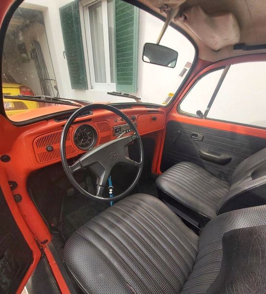 Volkswagen Fox • 1980 • 180,000 km 4