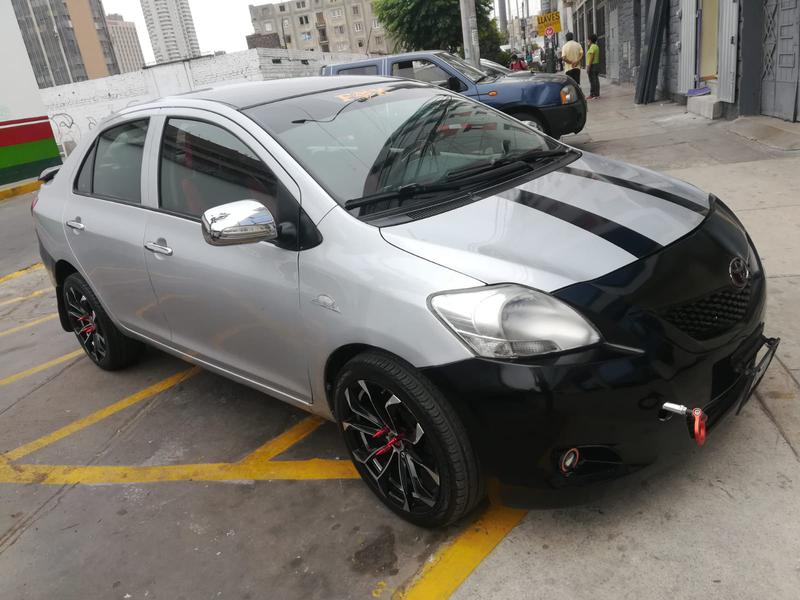 Toyota Yaris • 2007 • 18,300 km 5
