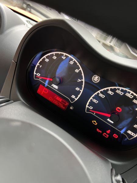 Lotus Exige • 2015 • 16,800 km 35