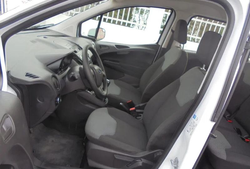 Ford Tourneo Connect • 2015 • 164,000 km 2