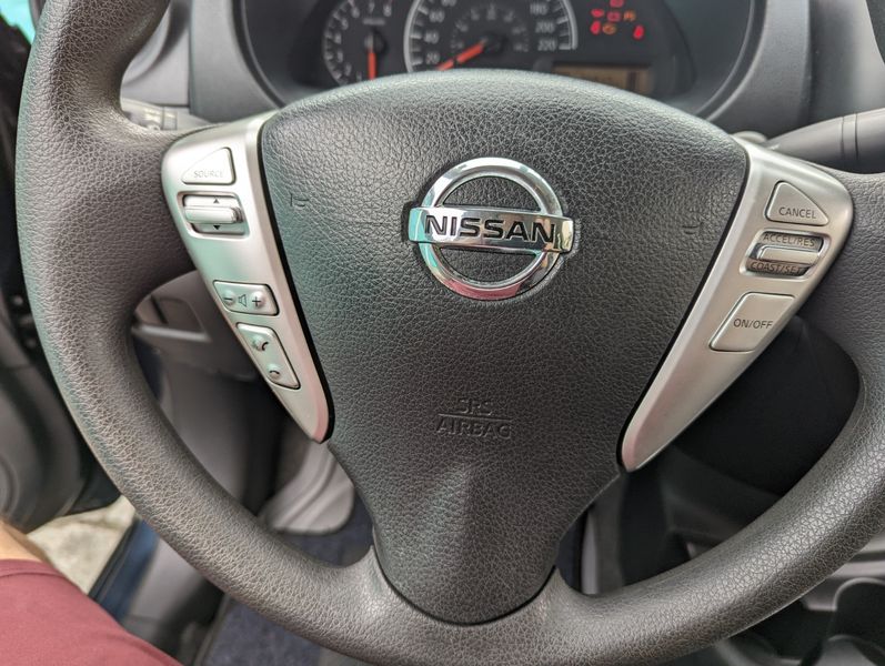 Nissan Versa • 2017 • 34,500 km 5