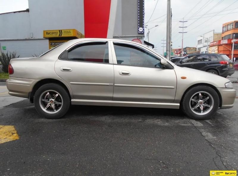 Mazda 121 • 1998 • 239,500 km 13