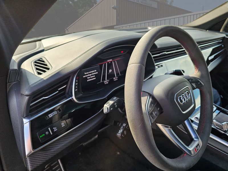 Audi RS Q8 • 2021 • 21,817 km 7