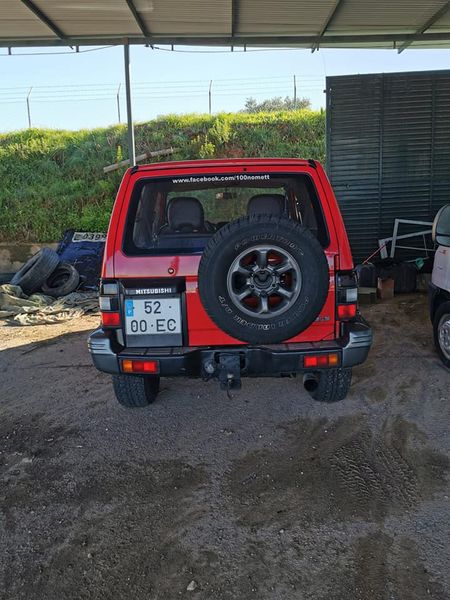 Mitsubishi Pajero • 1995 • 250,000 km 8