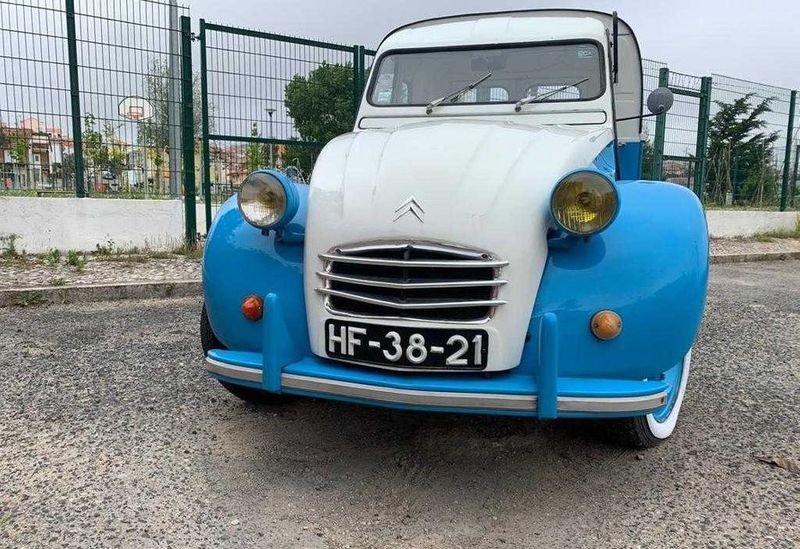 Citroën C2 • 1960 • 3,018 km 1