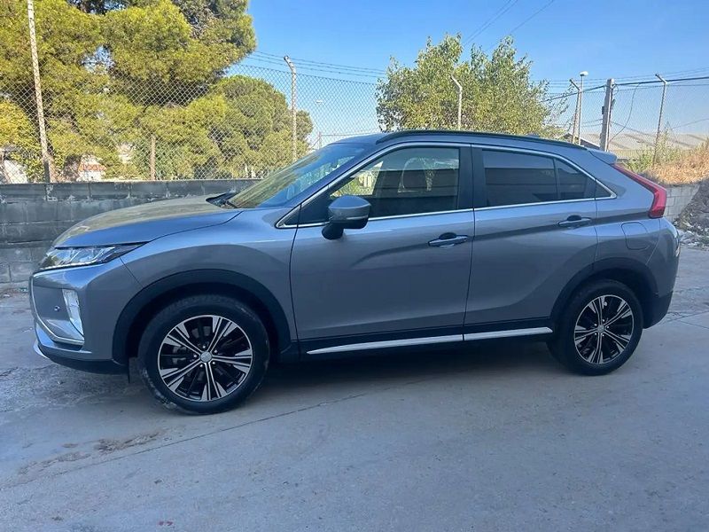 Mitsubishi Eclipse Cross • 2018 • 87,400 km 9