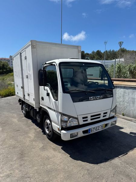 Isuzu D-MAX • 2008 • 180,000 km 1