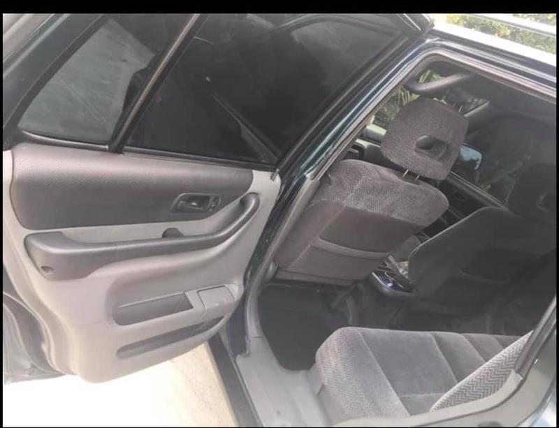 Honda CR-V • 2001 • 50,000 km 8