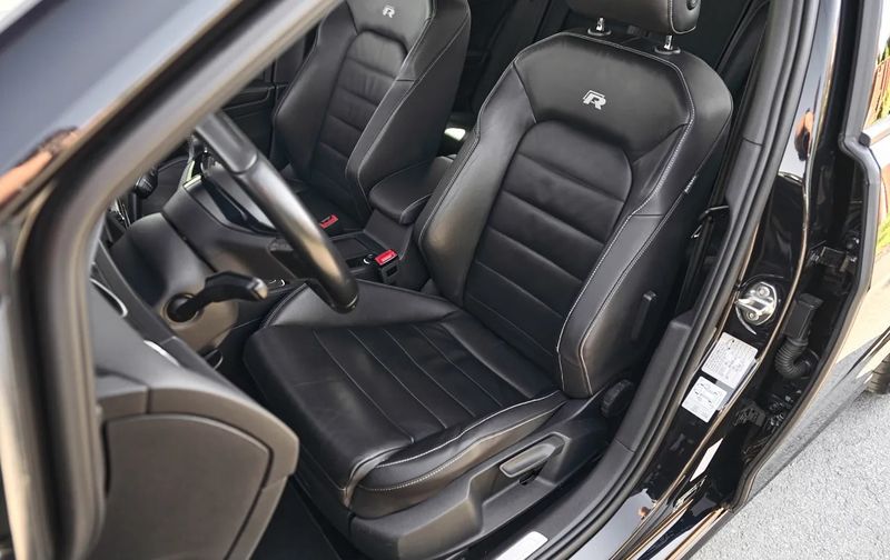 Volkswagen Golf R • 2015 • 187,000 km 8