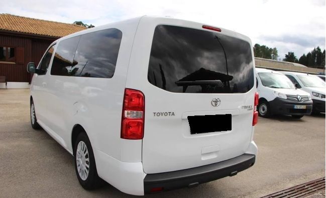 Toyota Verso • 2020 • 158,000 km 13