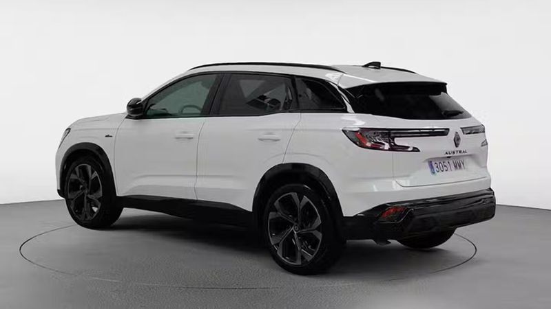 Renault Espace • 2024 • 21,647 km 7