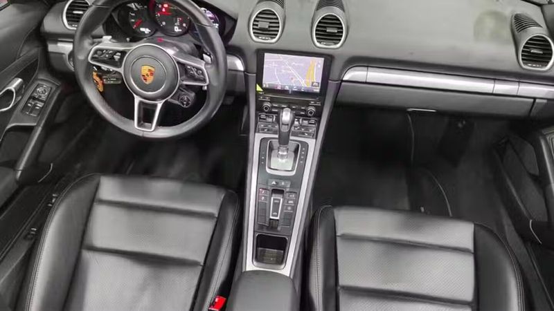 Porsche Boxster • 2019 • 66,813 km 9