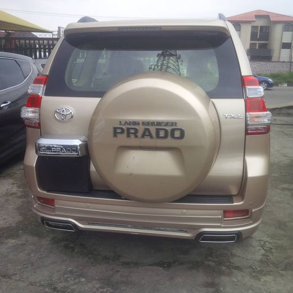 Toyota Land Cruiser • 2015 • 21 km 2