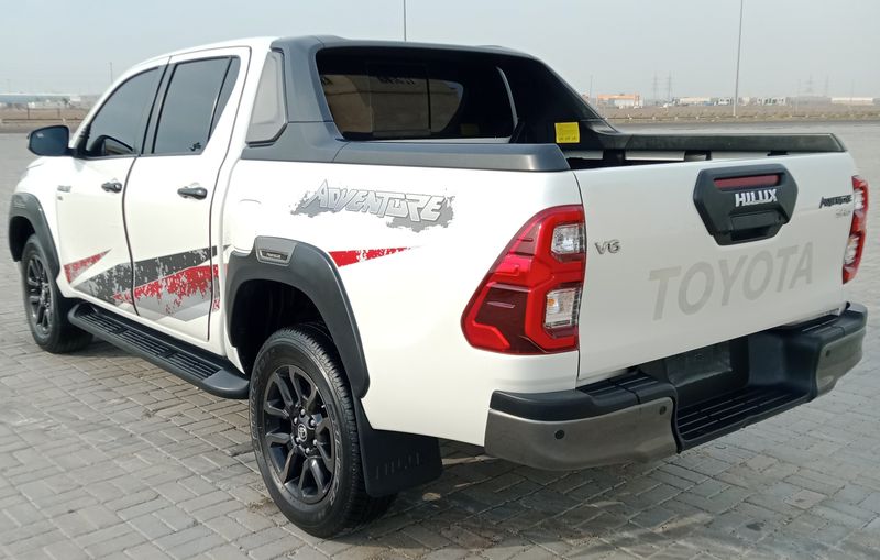 Toyota Hilux • 2022 • 0 km 6