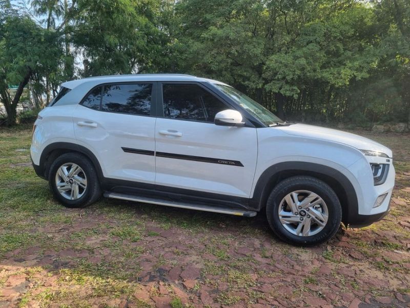 Hyundai Creta • 2024 • 5,800 km 4
