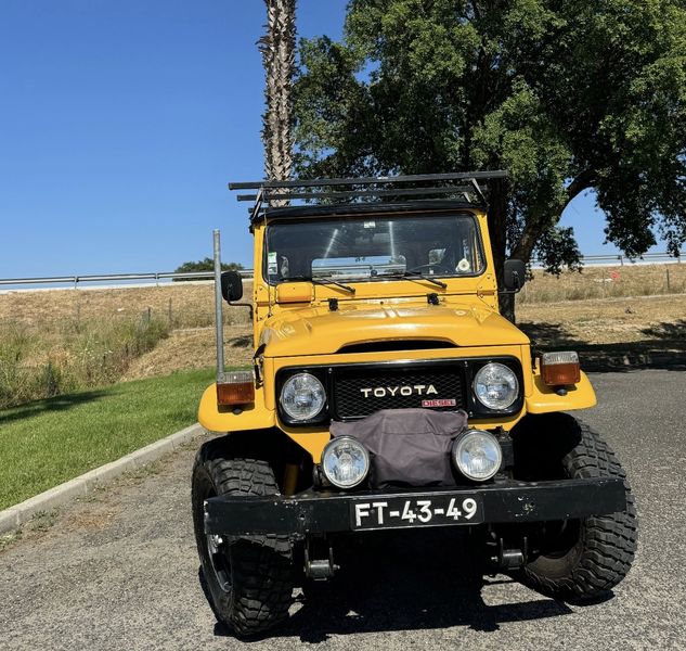 Toyota FJ Cruiser • 1981 • 88,500 km 1
