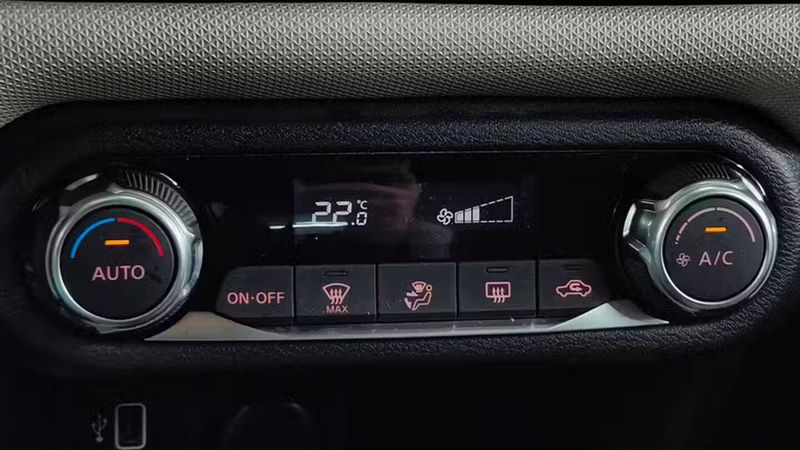 Nissan Micra • 2019 • 41,218 km 30