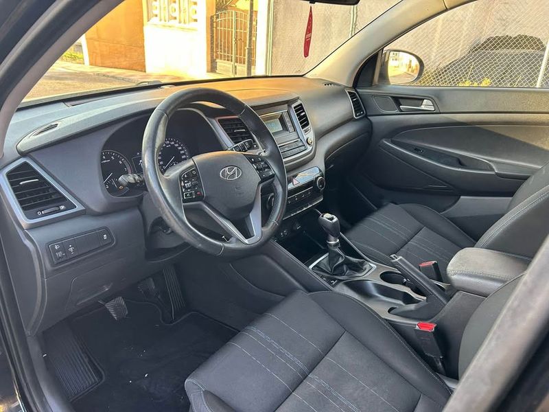 Hyundai Tucson • 2016 • 120,000 km 2