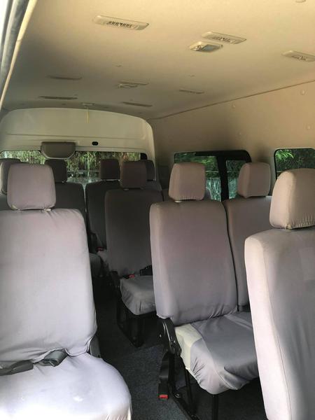 Nissan Urvan • 2017 • 60,000 km 6