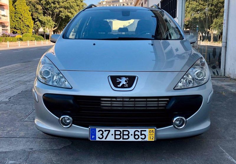 Peugeot 307 • 2005 • 190,000 km 1