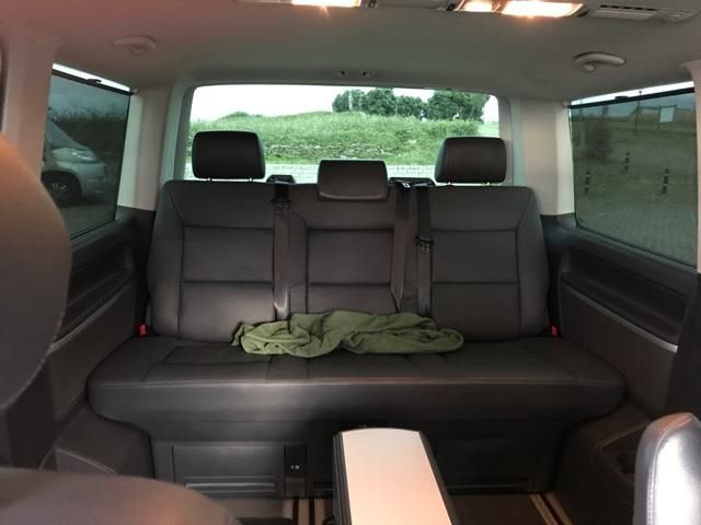 Volkswagen Multivan • 2010 • 170,000 km 9