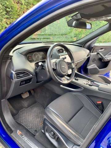 Jaguar F-Pace • 2017 • 162,000 km 8