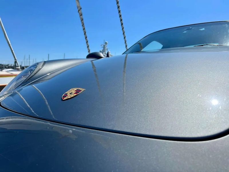 Porsche 997 • 2009 • 146,000 km 4