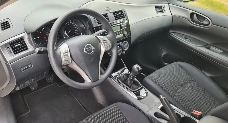 Nissan Pulsar • 2015 • 119,472 km 1
