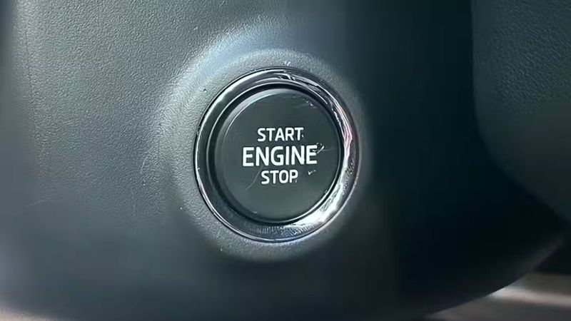 Škoda Fabia Combi • 2023 • 23,537 km 12